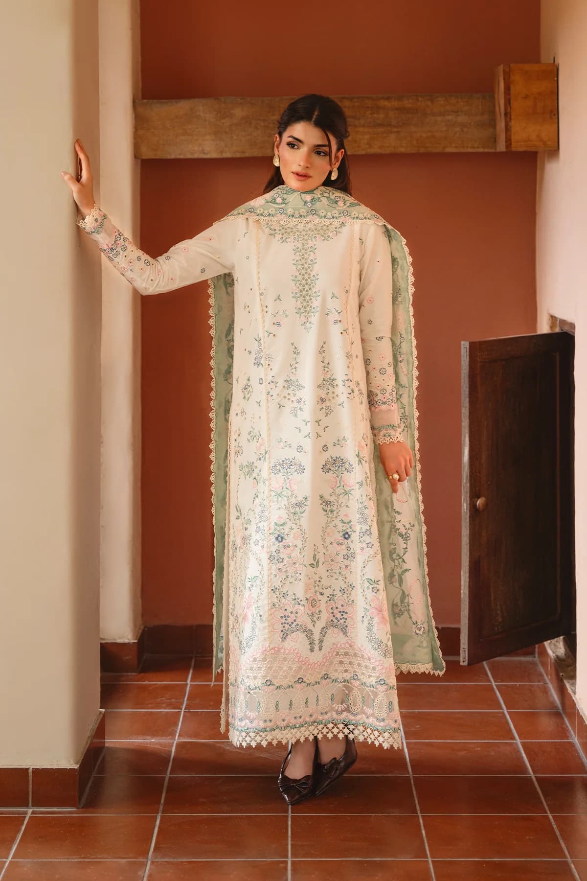 Ayzel Embroidered Lawn 26 Whisper Breeze 3 PC