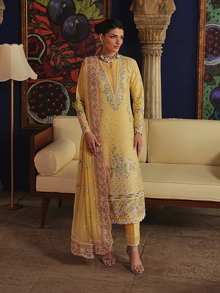 Gulaal Luxury Lawn Soraye LL-20 3 PC
