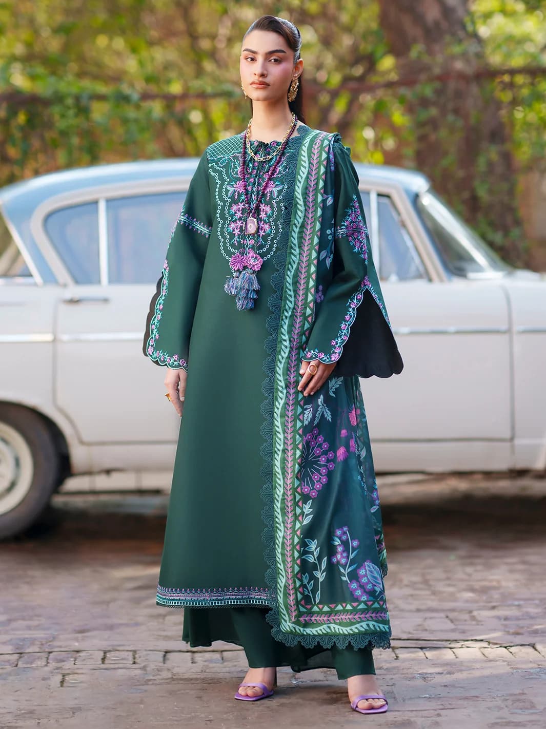 Mahnur Lawn 26 Fiona F 08 3 PC