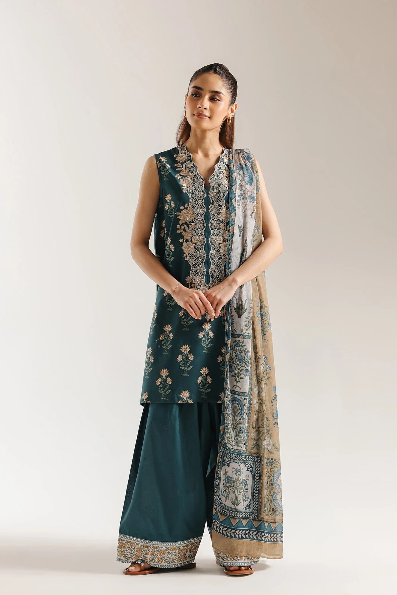 ETHNC Peacock 3PCs