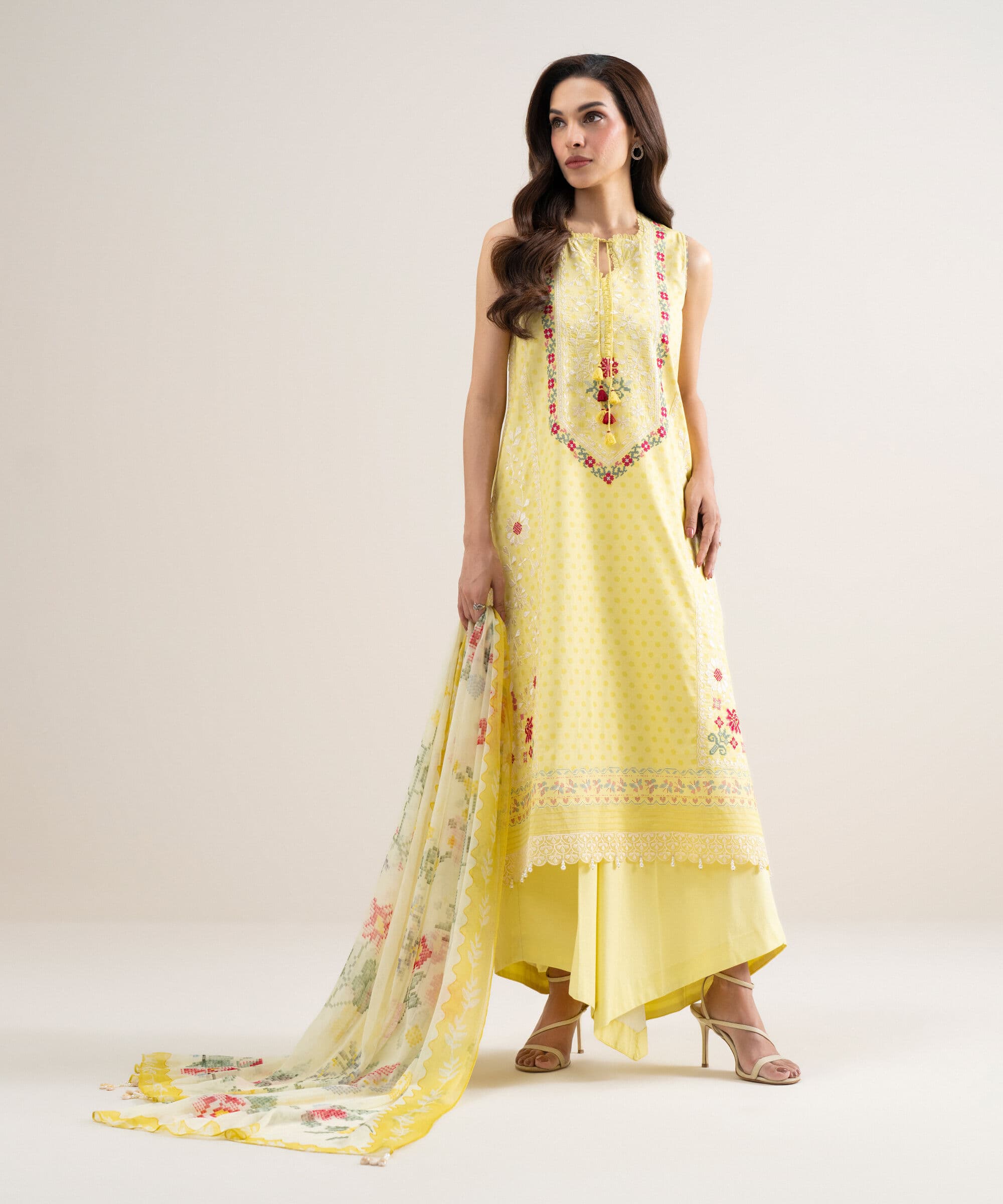 Sapphire Andaaz V6 5 3PCs