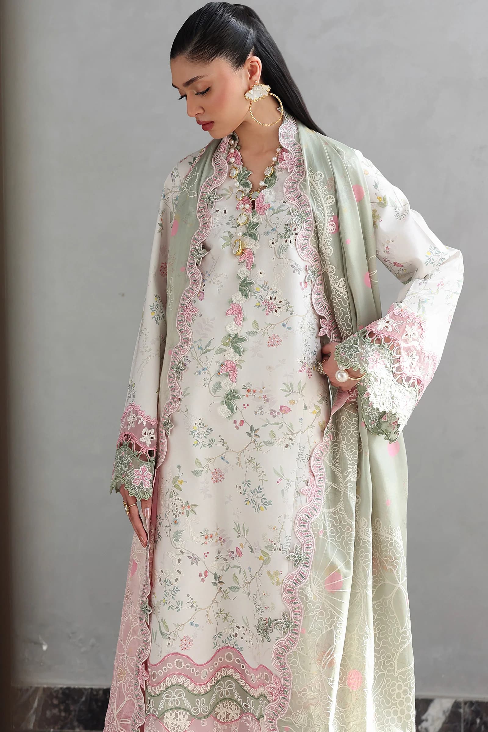Qalamkar Q Line Lawn Drop 2 Siaa 3 PC