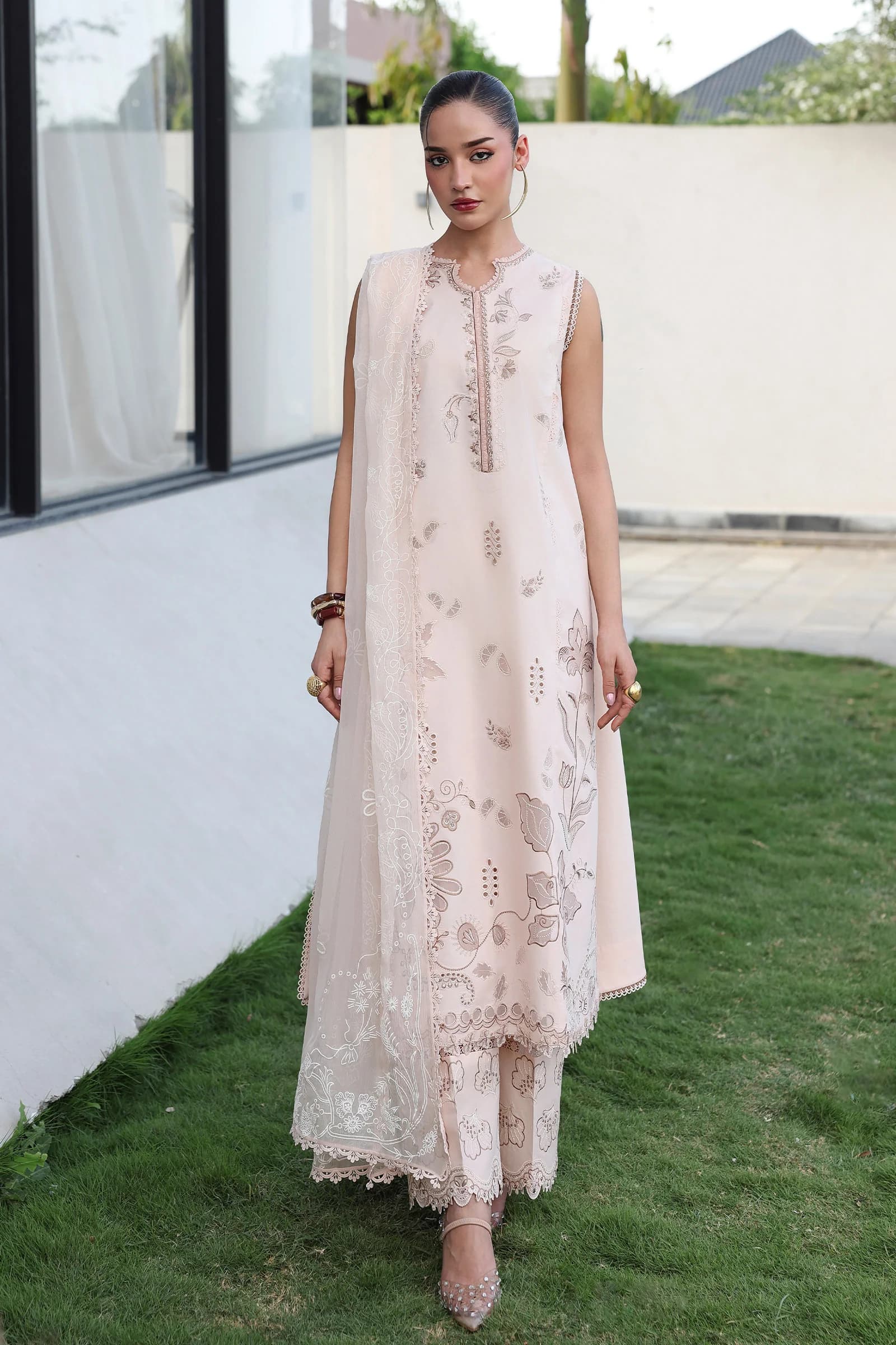 Qalamkar Q Line Lawn Drop 2 Mila 3 PC