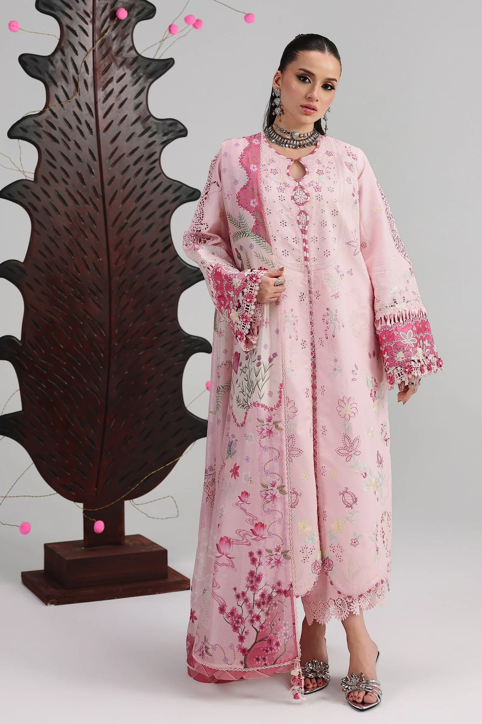 Qalamkar Festive Lawn 26 Norah 3 PC