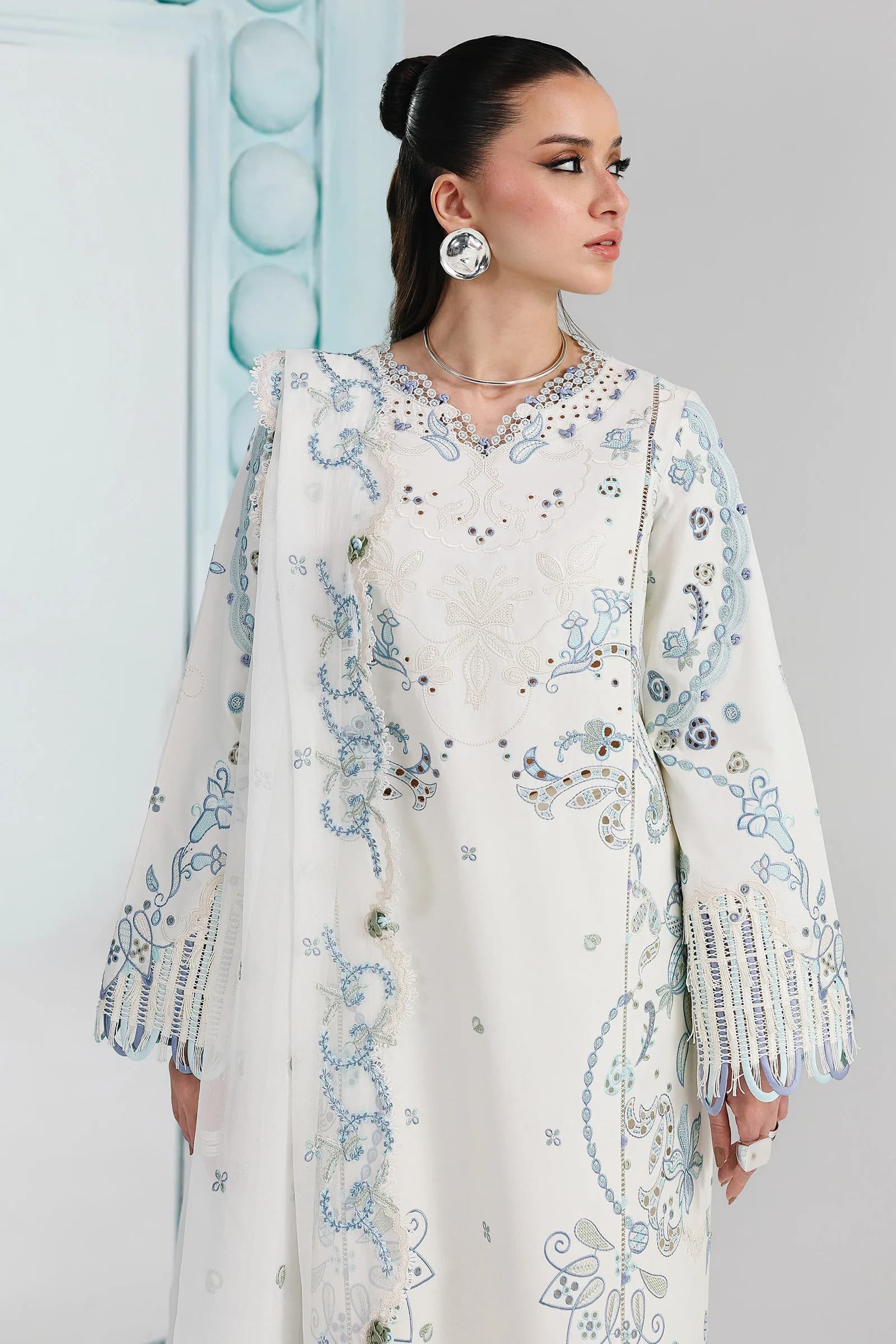 Qalamkar Festive Lawn 26 Irmin 3 PC