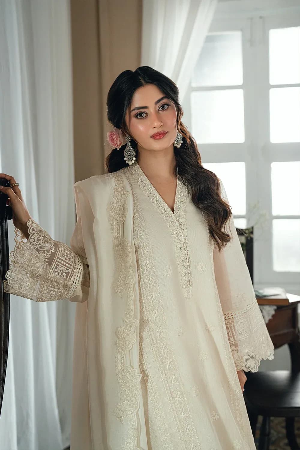 Azure Eid Ensembles Ivory Petal 3 PC